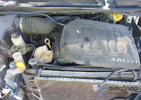 2014 Chrysler Town & Country Touring-L 30Th Anniversary z USA, uszkodzony, nr VIN 2C4RC1CG5ER367177